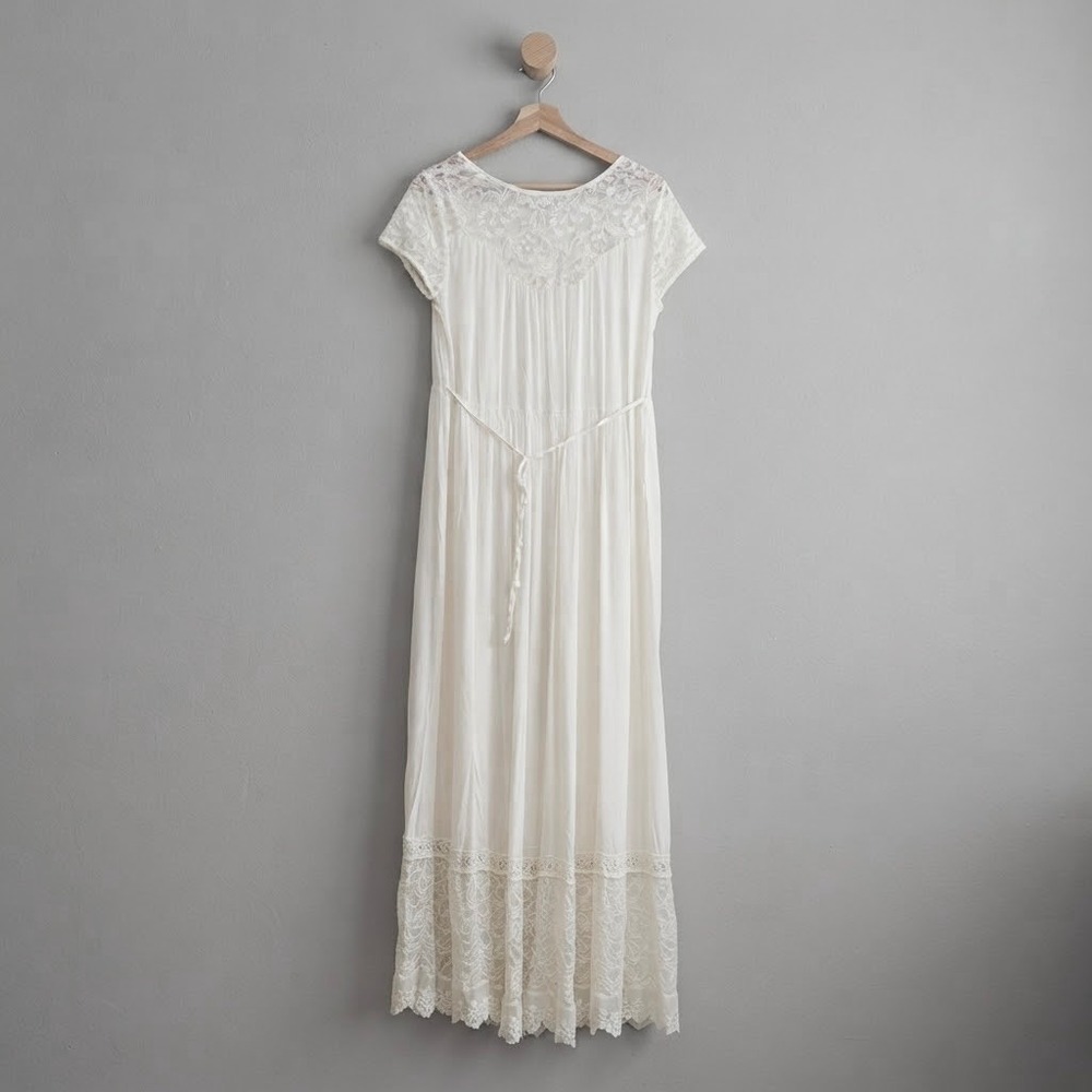 Band of Gypsies Romantic White Lace Button Maxi Dress Indie Folk Boho M NWT - Picture 2 of 13